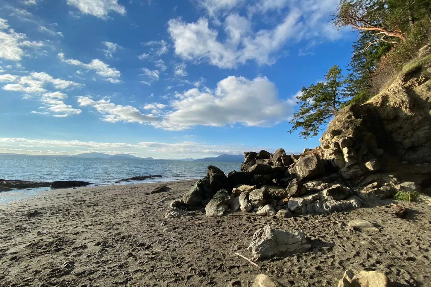 Chuckanut Drive — scene 7