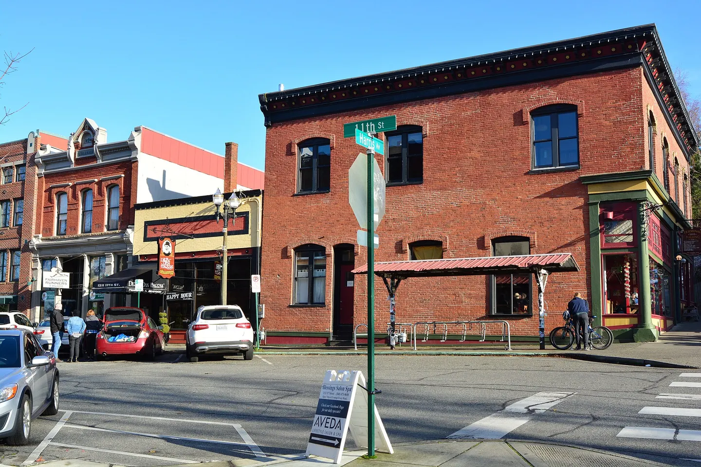 Chuckanut Drive — scene 8